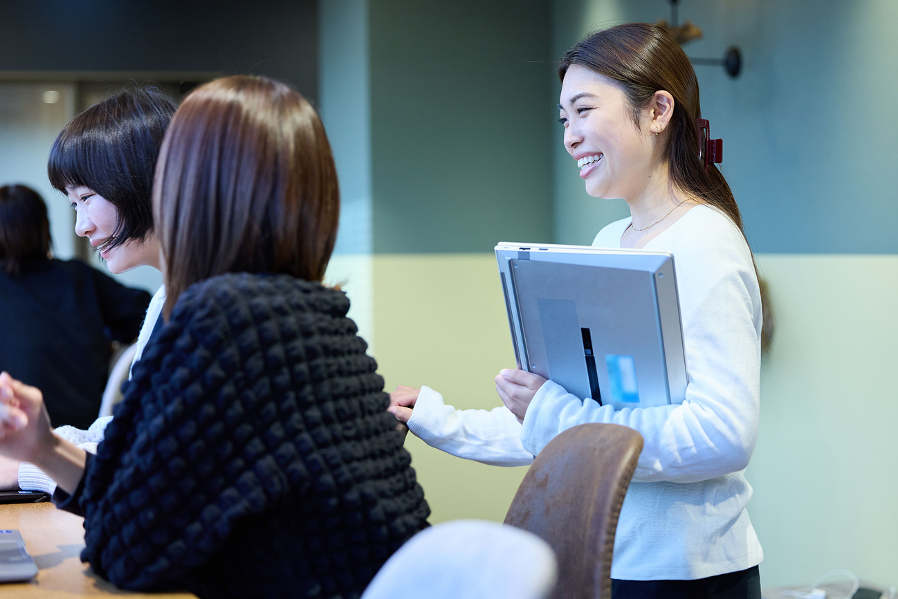 05　BPO本部　サービスオペレーション部　顧客サポート課　S. T. さん